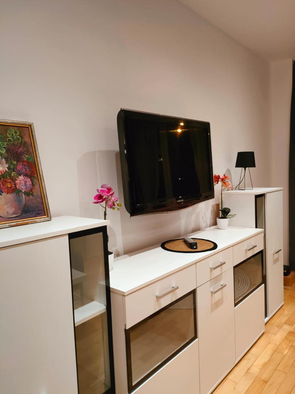 Apartament Przy Operze Białystok Esterno foto